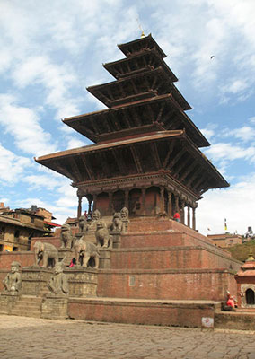 Bhaktapur---Nyatapola-Temple---Ana-Cayón